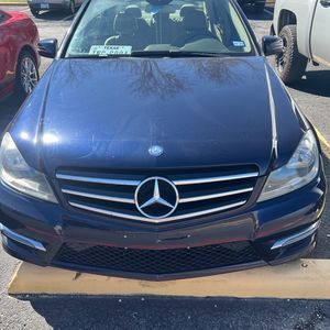 Meet your Posher, Jowell